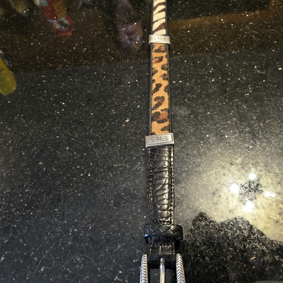 Brighton animal print/belt - Picture 5 of 7